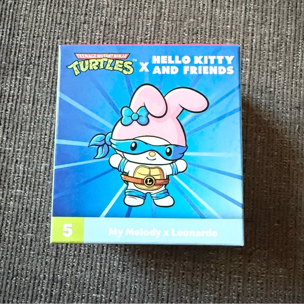 McDonald's 2025 TMNT x Hello Kitty & Friends‎ Toy #5 - My Melody x Leonardo